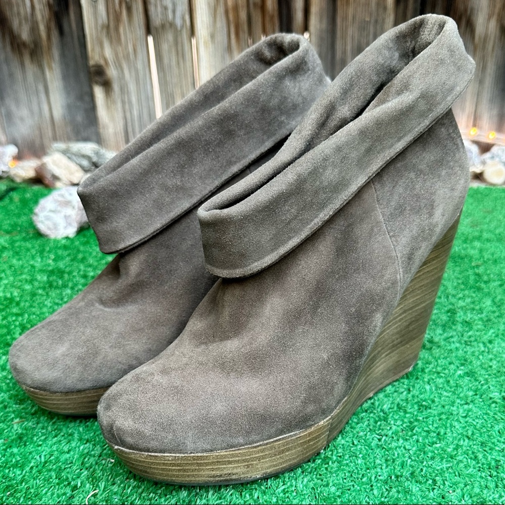 Steven STEVE MADDEN Platform Booties - Picture 6 of 9